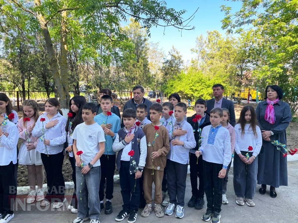 У Болграді відкрили ще чотири меморіальні дошки полеглим випускникам опорного закладу