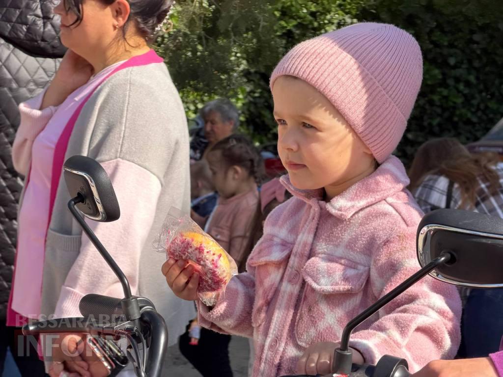 Менш ніж за годину дитячий садок у Кілії зібрав понад 20 тисяч гривень на ярмарку в підтримку ЗСУ