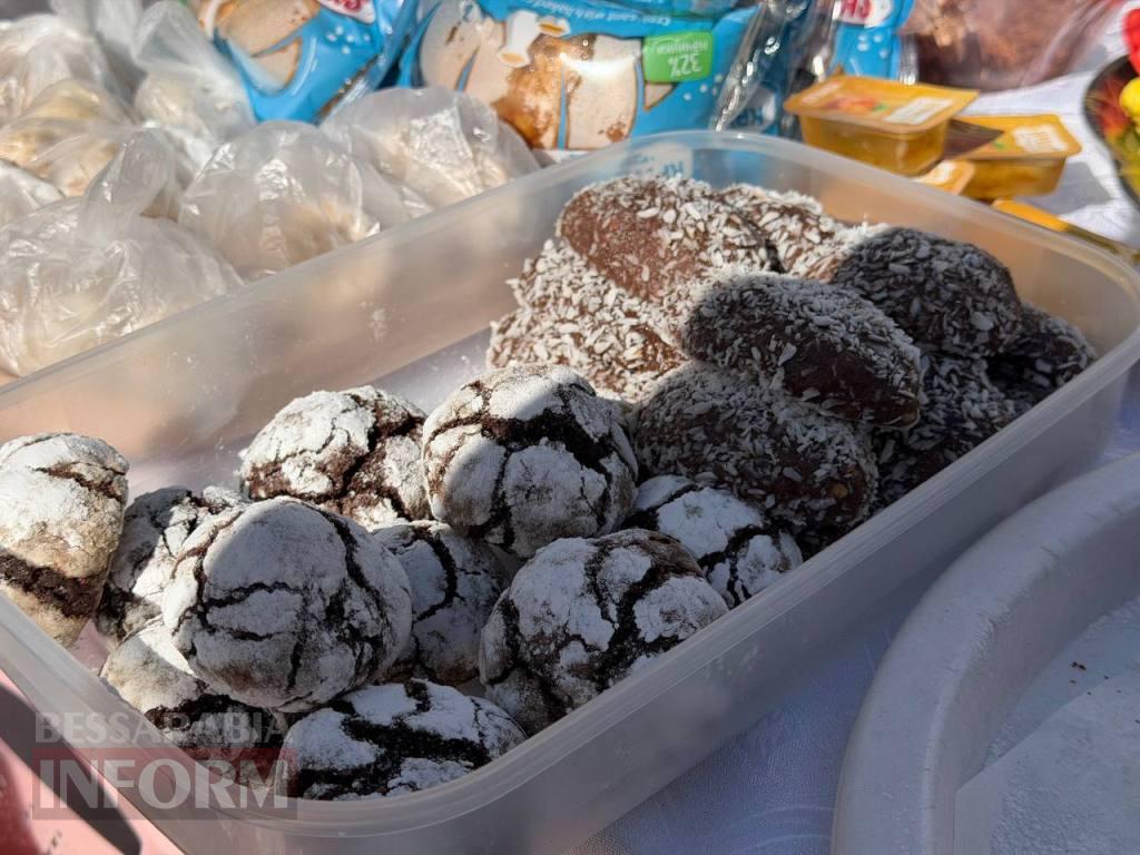 Менш ніж за годину дитячий садок у Кілії зібрав понад 20 тисяч гривень на ярмарку в підтримку ЗСУ