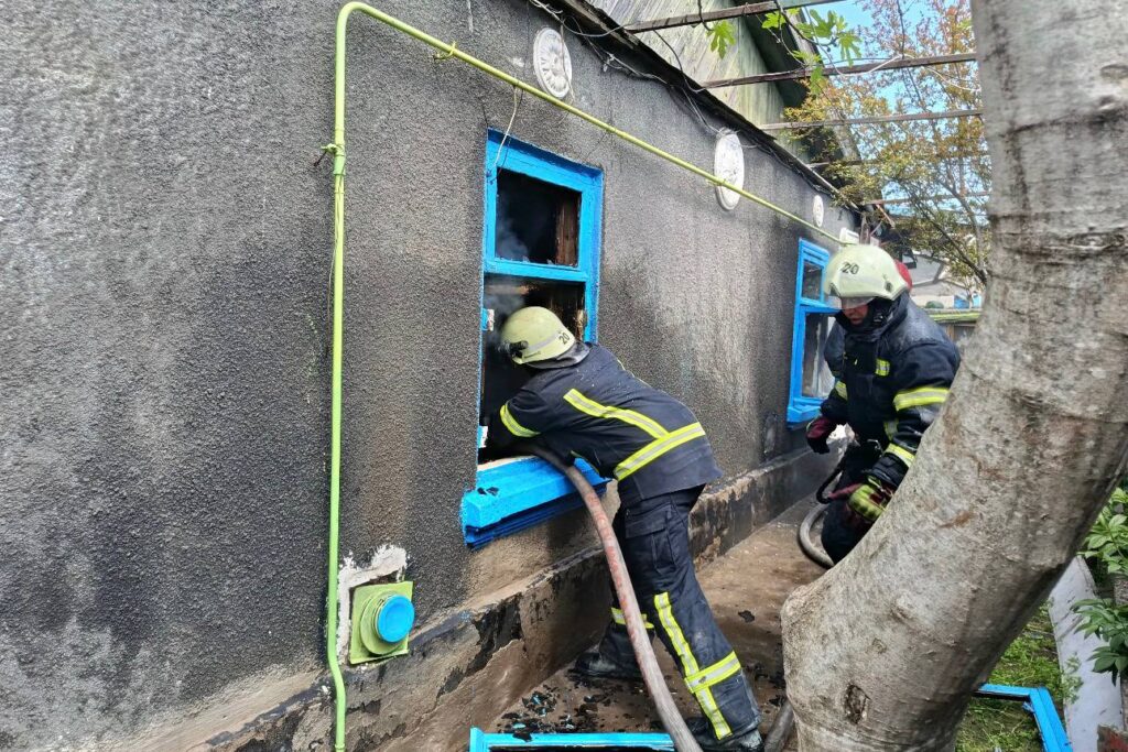Через необережність під час паління в Ізмаїлі горів будинок