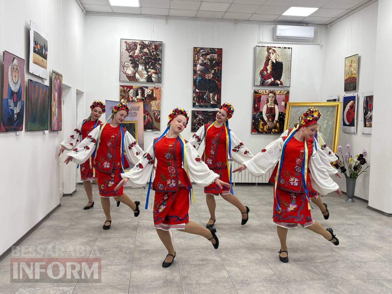 Ізмаїльська картинна галерея об'єднала митців на щорічному фестивалі "Ніч в музеї"