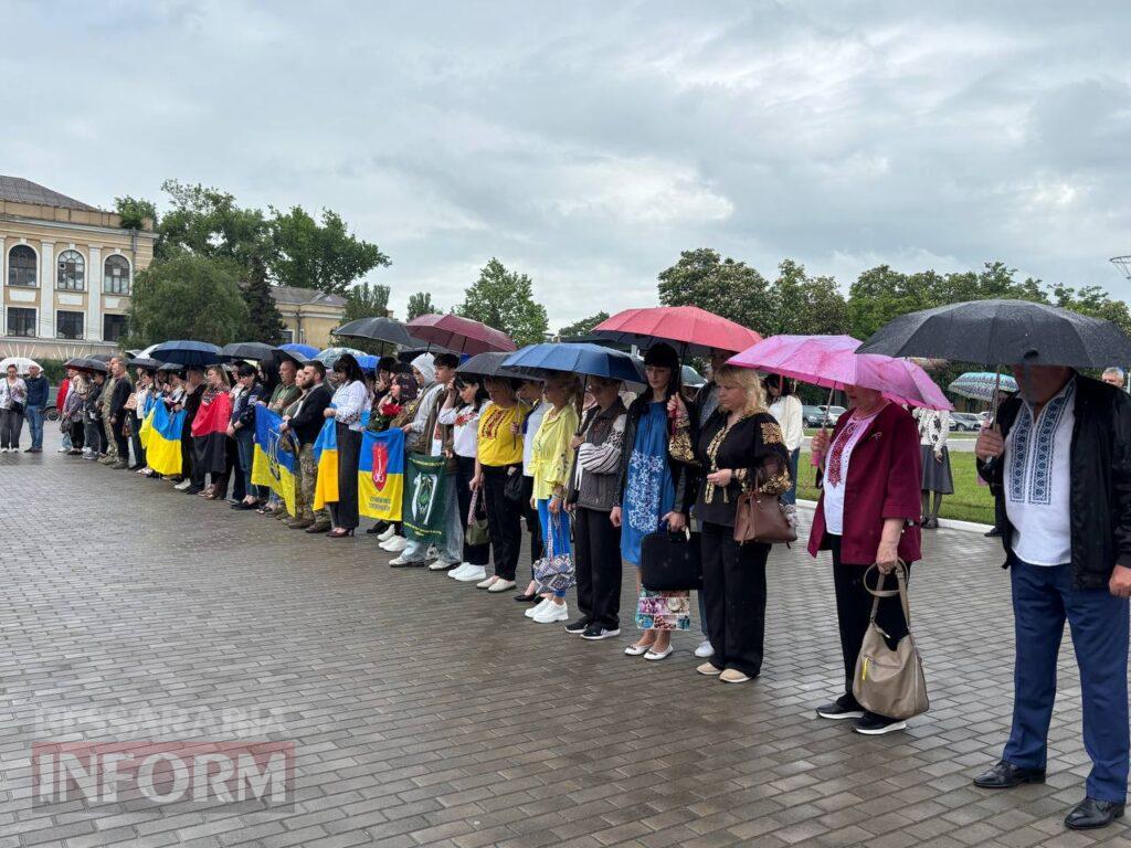У День вишиванки Ізмаїл доєднався до всеукраїнської акції  «Вишита стрічка пам’яті»