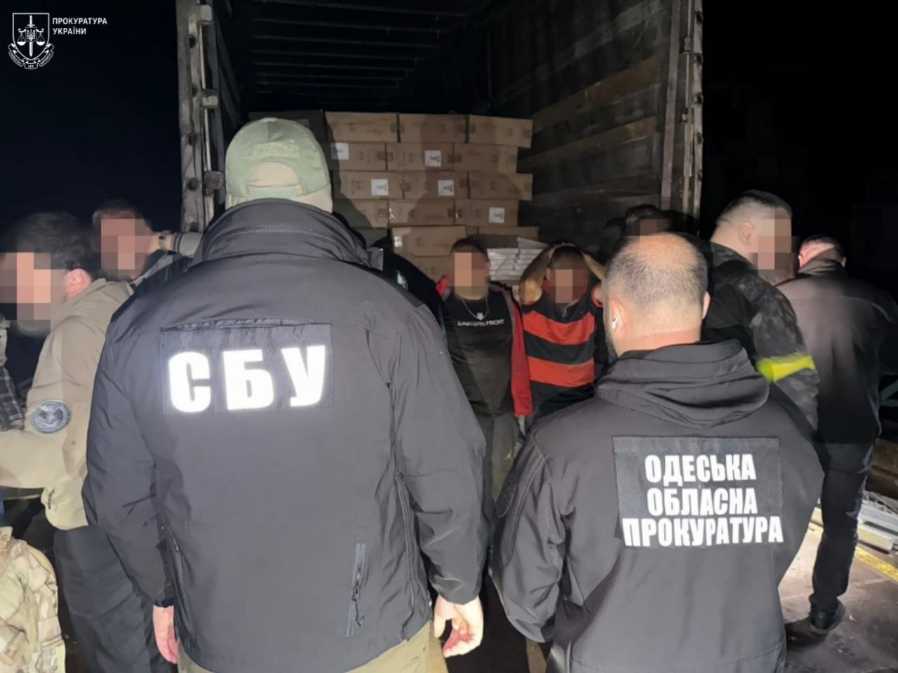 Контрабанда морем з Абхазії: на Одещині викрили канал постачання зброї для здійснення таракту