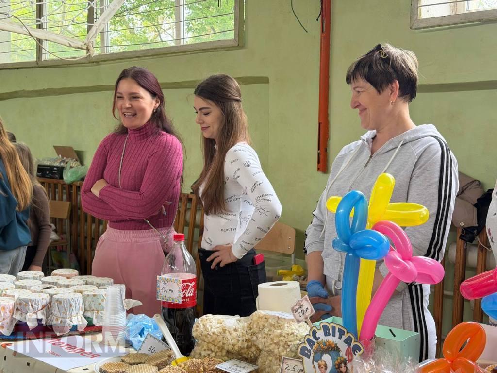 Мрії – бути: Кілійський ліцей зібрав на благодійному ярмарку понад 70 тисяч гривень