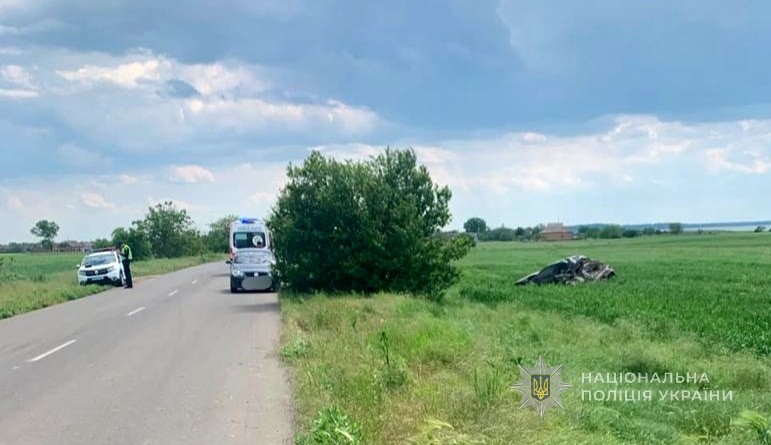 На Ізмаїльщині в ДТП із перекиданням BMW травмувалися двоє людей