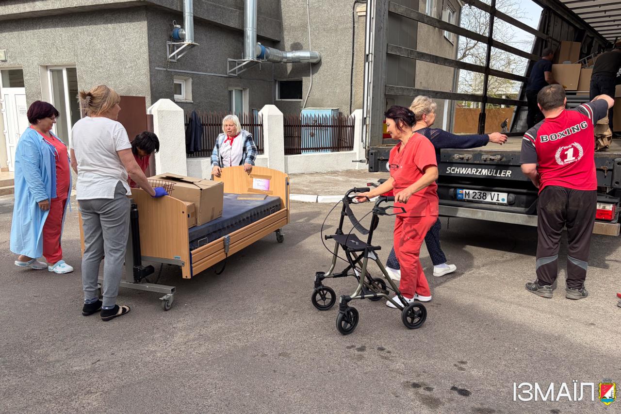 Ізмаїльська лікарня отримала сучасне обладнання від благодійників із Нідерландів