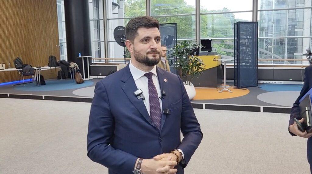 За пошкоджену обстрілами ЛЕП заплатить рф: Молдова виставить рахунок агресору за ремонт лінії біля міста Рені