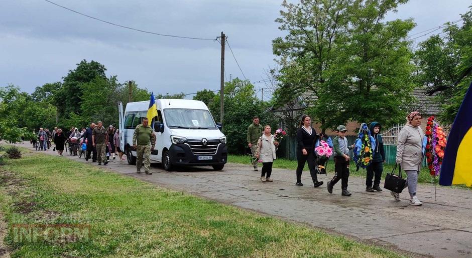 У другі роковини загибелі Герой з Кілійщини повернувся додому назавжди