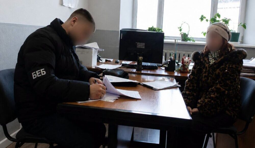 В Одесі судитимуть матір і сина, які заробили п’ять мільйонів на ремонті колій у порту