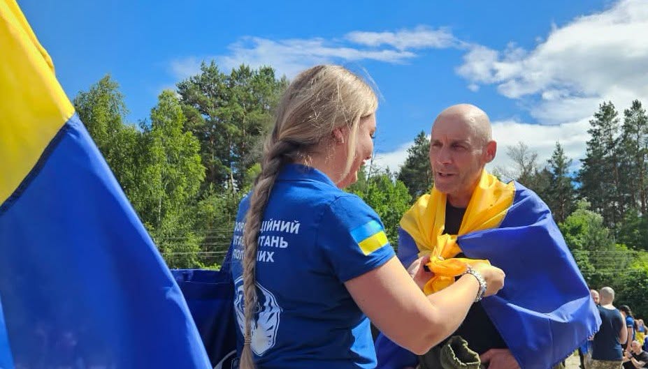 В Україну з російського полону повернулися 160 військових, які були у неволі з 2022 року