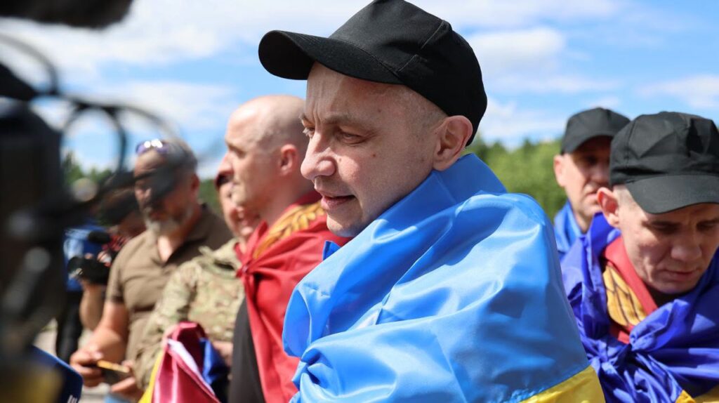 В Україну з російського полону повернулися 160 військових, які були у неволі з 2022 року