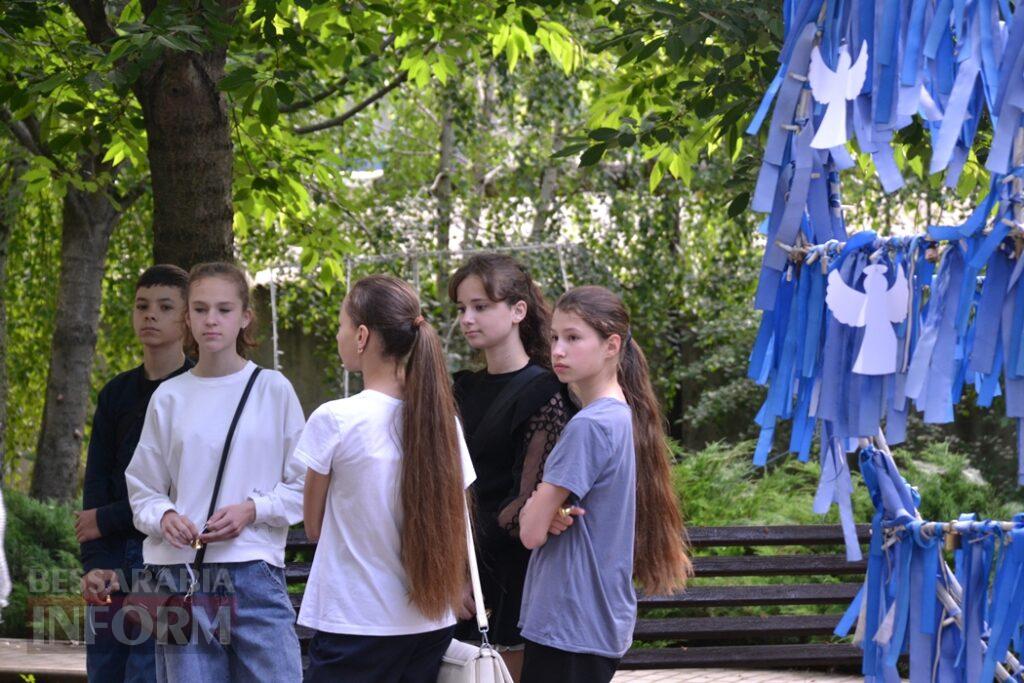 “Голоси” загиблих у війні дітей: у Кілії вшанували пам’ять маленьких українців