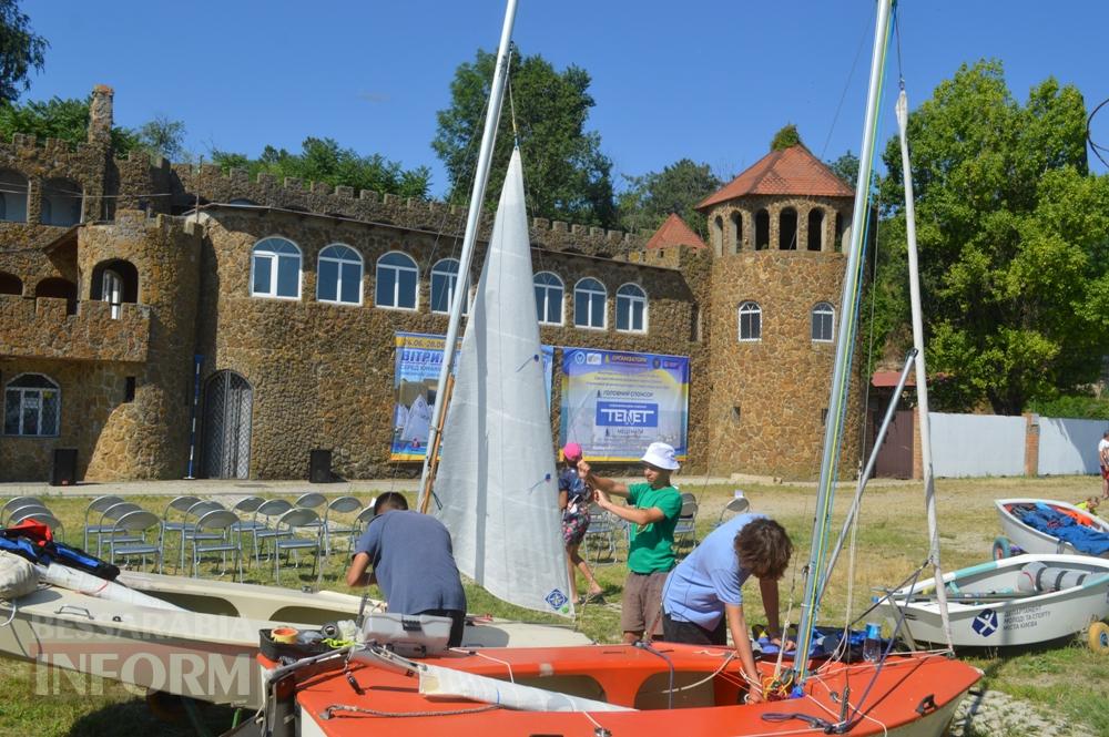 “Вітрила Білої фортеці”: як всеукраїнська регата у Білгороді-Дністровському об’єднала юних яхтсменів і ветеранів