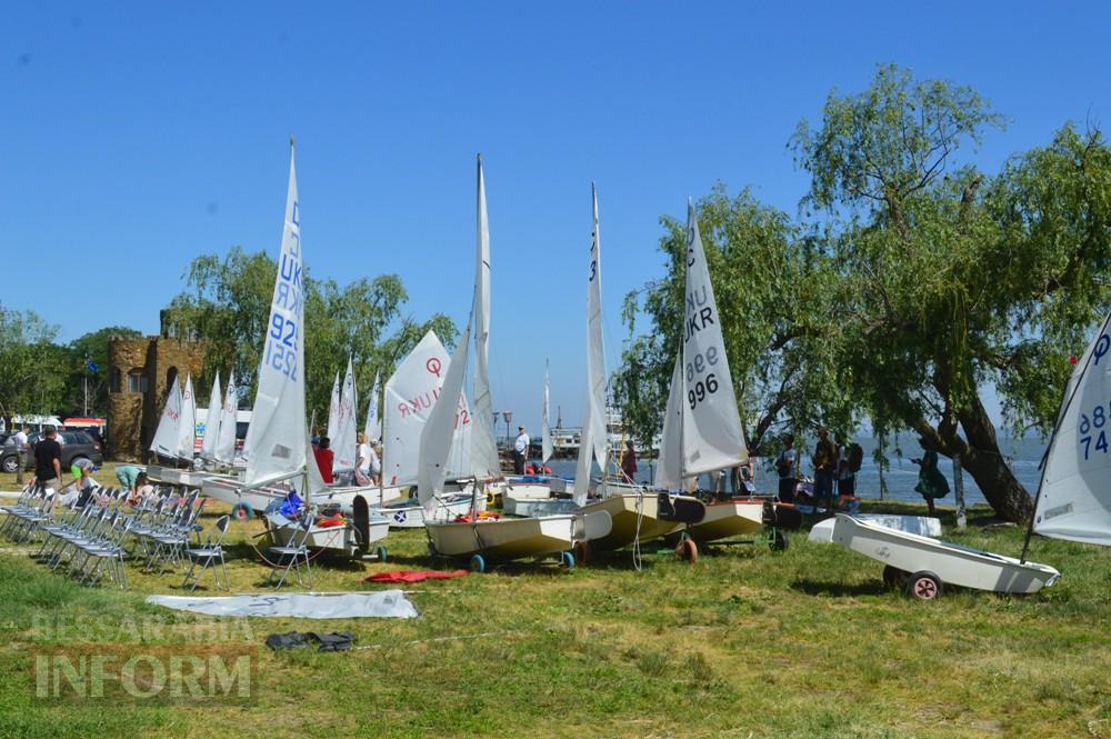 “Вітрила Білої фортеці”: як всеукраїнська регата у Білгороді-Дністровському об’єднала юних яхтсменів і ветеранів