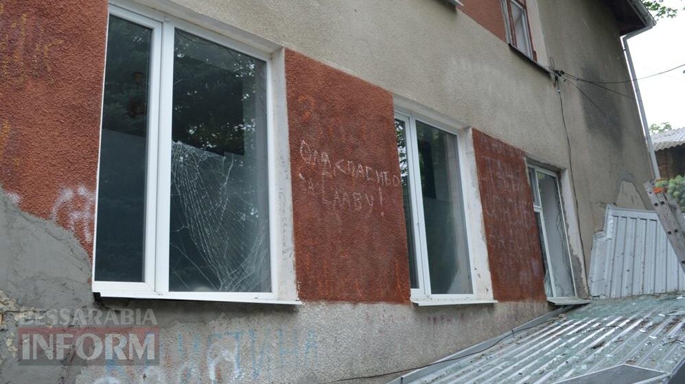Під час вибуху в укритті народжувалася дівчинка: в Аккермані гучно прилетіло біля пологового будинку