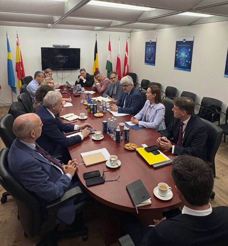 Україна добивається відсторонення росії від керівництва авіаційної організації