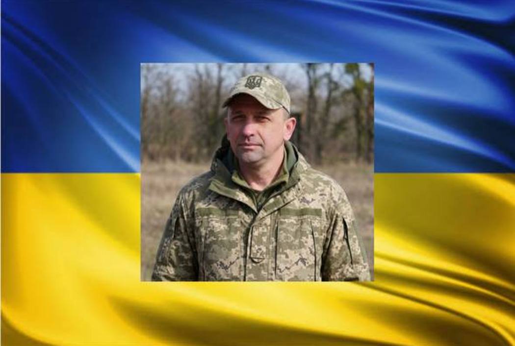 Лиманська громада прощається з військовослужбовцем, який помер у лікарні