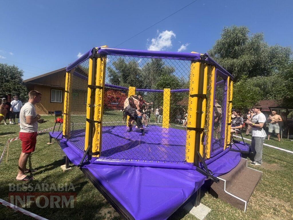 Ізмаїльський «Summer fest» об’єднав байкерів, тату-майстрів та бійців ММА: на базі «Татару» пройшов найгарячіший фестиваль літа