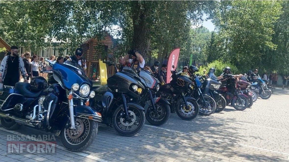 Ізмаїльський «Summer fest» об’єднав байкерів, тату-майстрів та бійців ММА: на базі «Татару» пройшов найгарячіший фестиваль літа