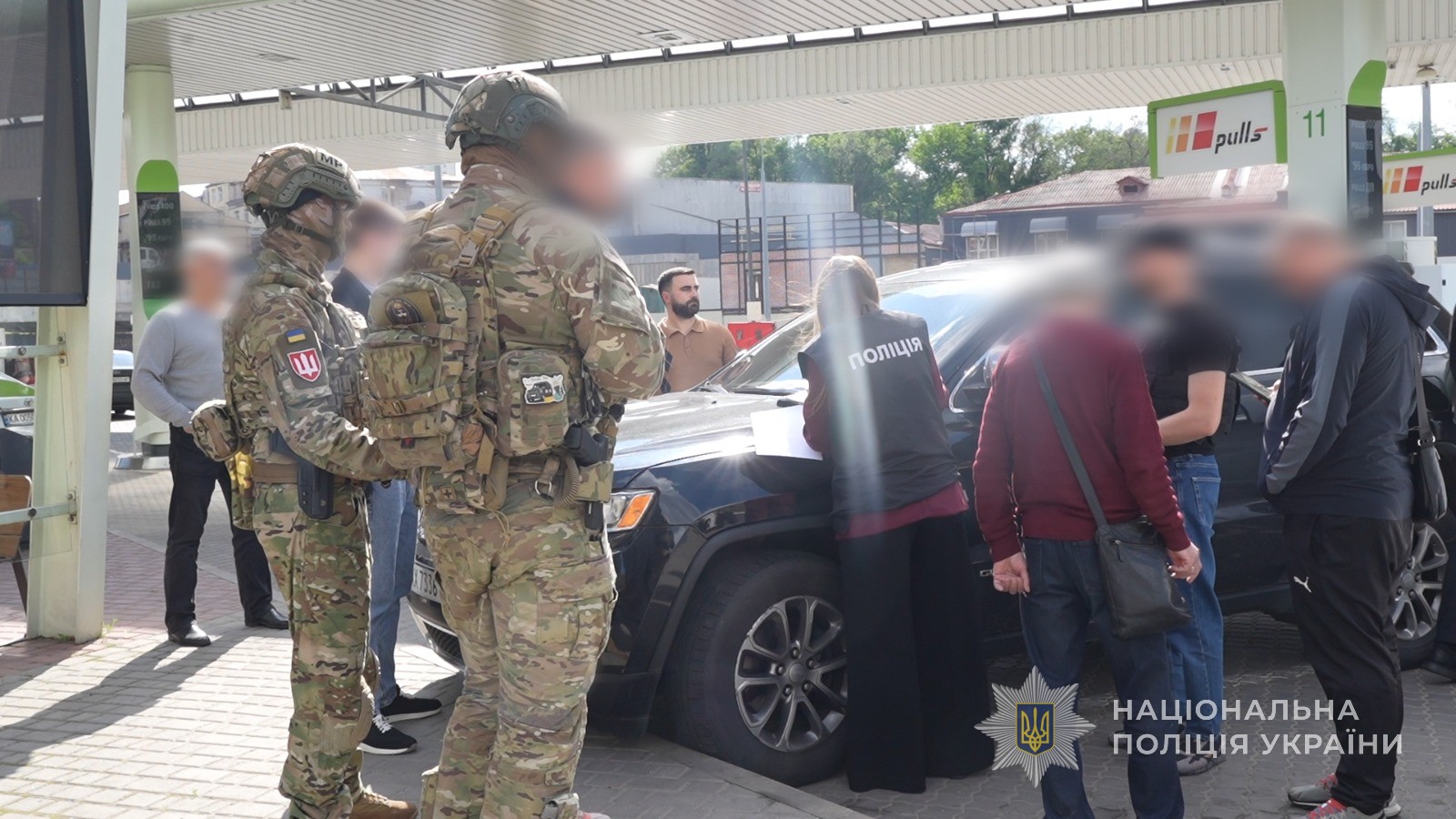На Одещині затримали військового за вимагання 6 тисяч доларів у матері мобілізованого