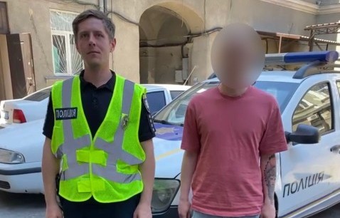 На Одещині затримали іноземця, якого Інтерпол розшукував за розбещення дітей