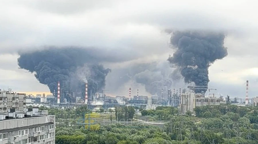 Друга за тиждень атака на москву: дронового удару знову зазнав Московський НПЗ