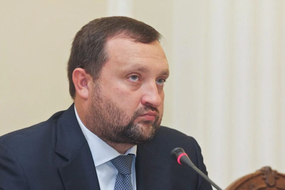 Ексголова Нацбанку України балотуватиметься до державної думи рф