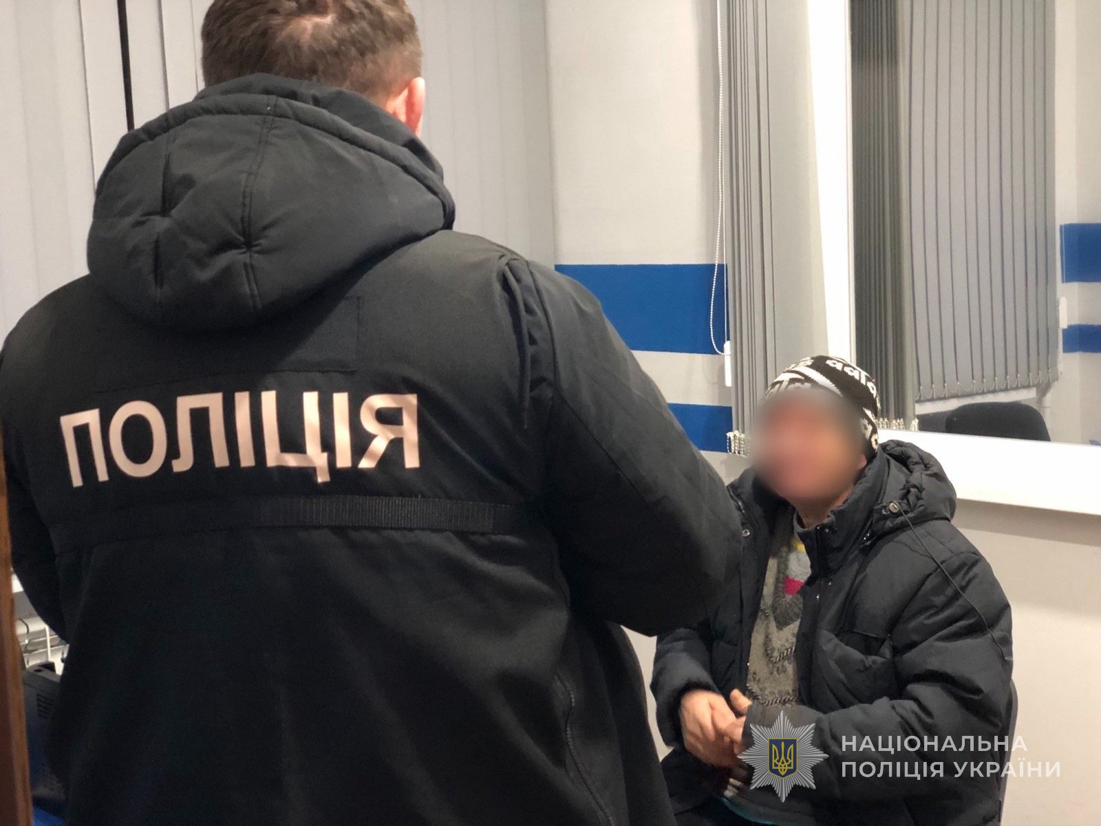 Вбила співмешканця кухонним ножем: жительці Білгород-Дністровського району загрожує десять років тюрми