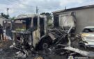 10 років тюрми загрожує неповнолітньому з Одещини, який на замовлення спалив автівки енергетичної компанії