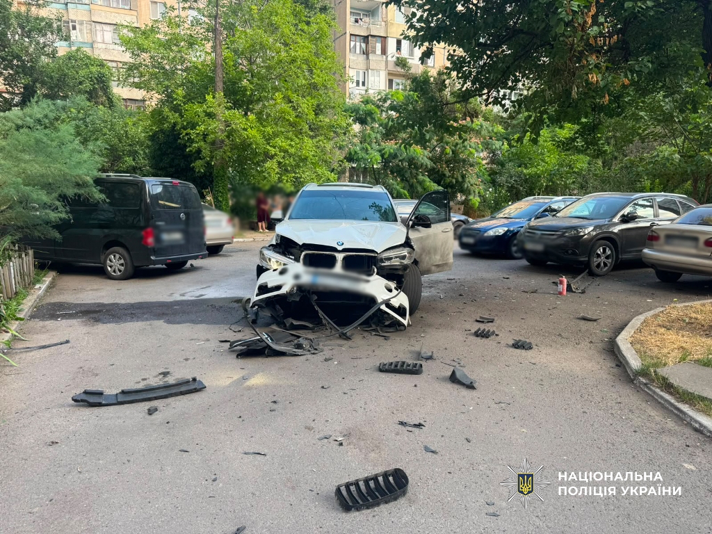 Правоохоронці по “гарячих слідах” затримали зловмисників, які скоїли теракти в Одесі