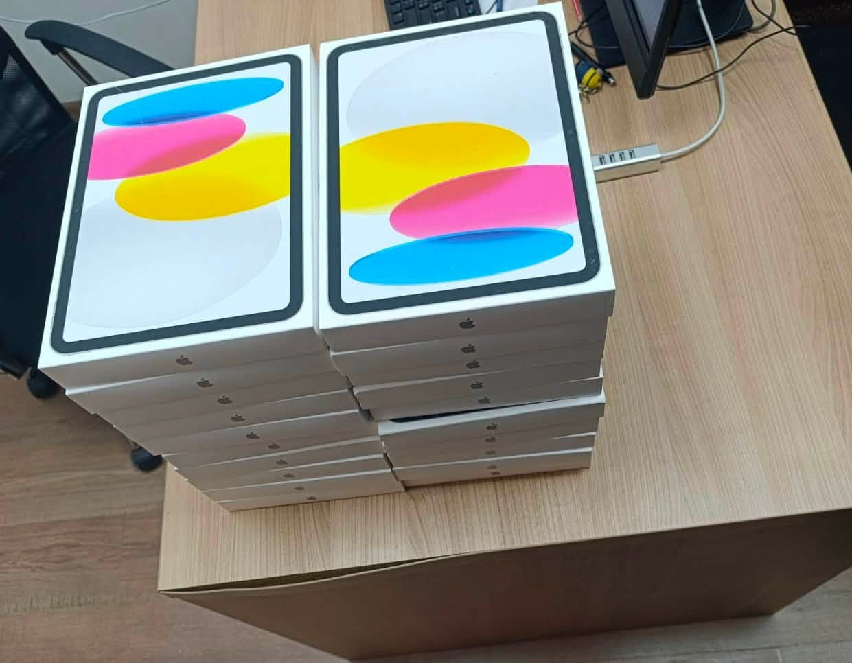 На Одещині перекрили канал контрабанди техніки Apple