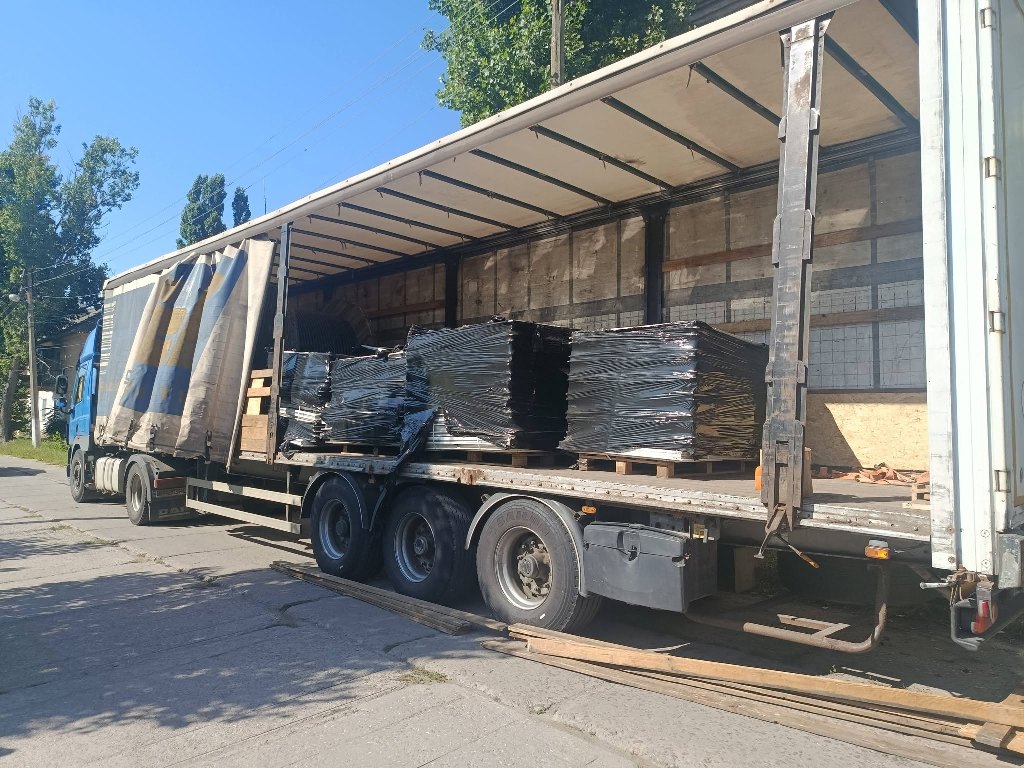 Завдяки благодійній організації у Кілійській громаді оновлять майже сотню вікон у бюджетних установах