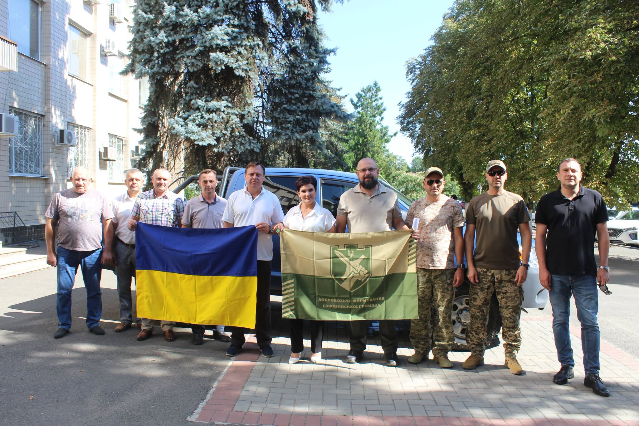 Саф’янівська громада передала автомобіль для потреб Добровольчого формування територіальної громади