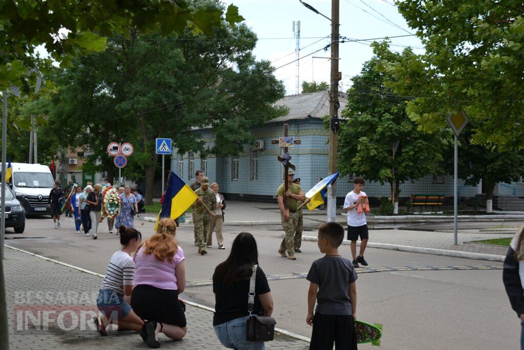 Навіки 44: у Кілії простилися з полеглим понад два роки тому Василем Янковцем