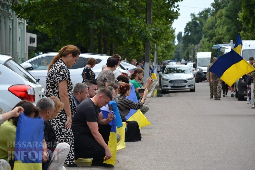 Навіки 44: у Кілії простилися з полеглим понад два роки тому Василем Янковцем