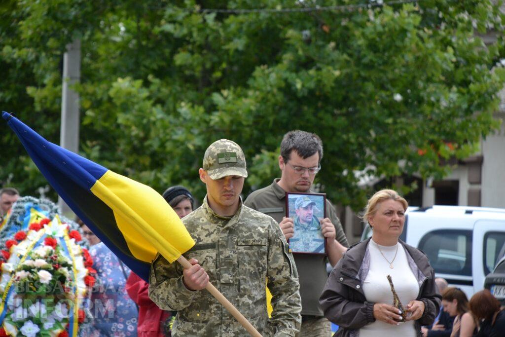 Навіки 44: у Кілії простилися з полеглим понад два роки тому Василем Янковцем