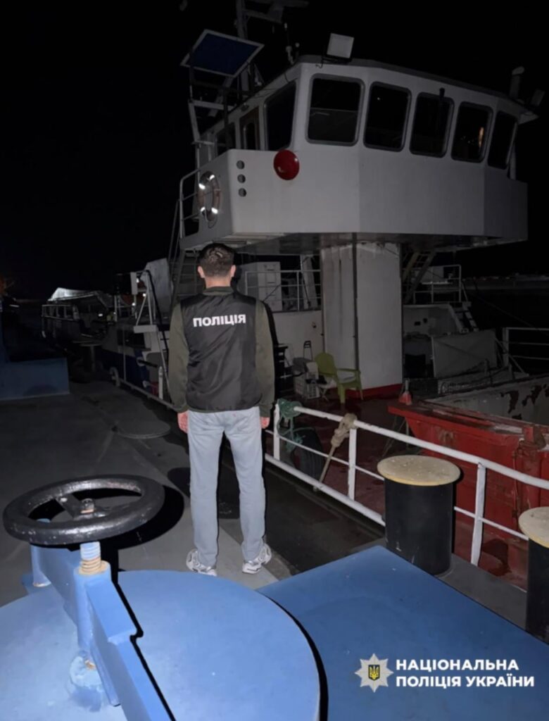 В Ізмаїлі затримали прикордонника, який “зробив” моряками понад 140 чоловіків