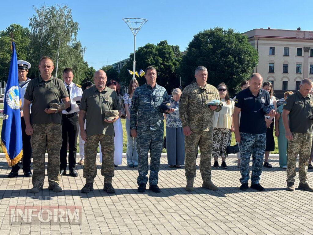В Ізмаїлі до Дня ВМС урочисто підняли Військово-морський прапор