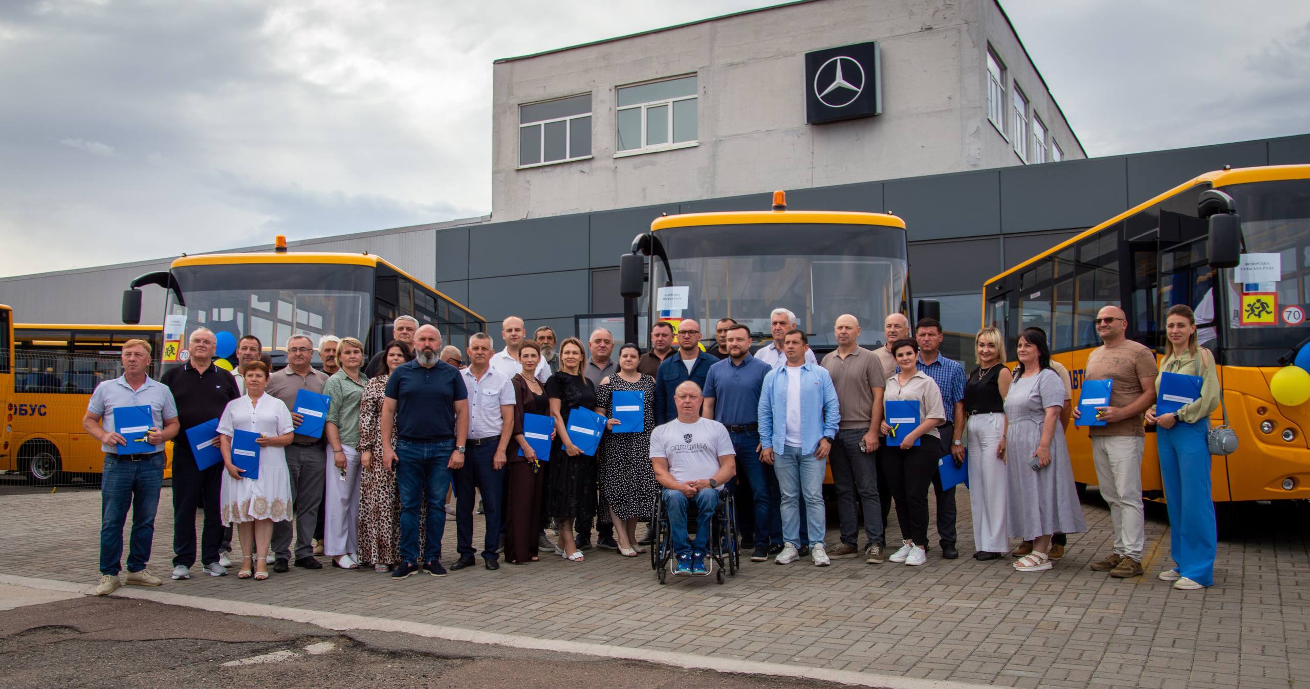 Одещина отримала партію шкільних автобусів для дітей з особливими освітніми потребами