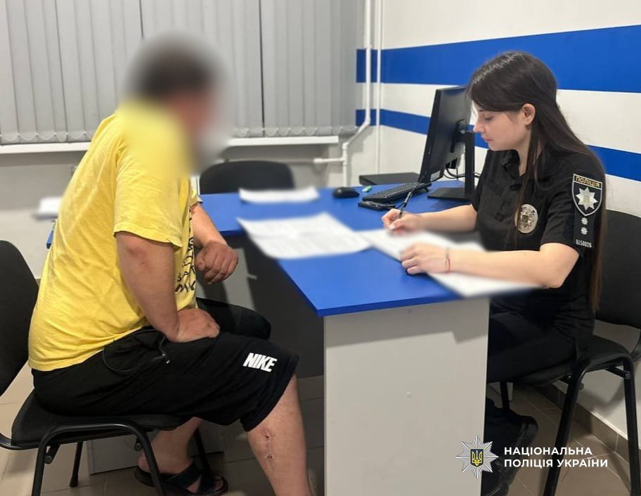 У Білгород-Дністровському районі викрили педофіла, який систематично вчиняв сексуальне насильство над малолітніми хлопцями