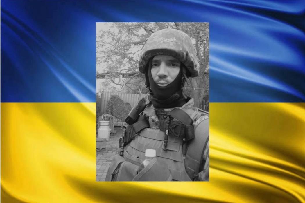 У Сараті прощаються з 30-річним танкістом, чиє життя забрало важке поранення на фронті