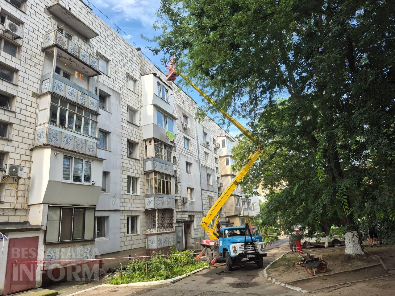 В Ізмаїлі ворожий шахед влучив у дитячу кімнату п’ятиповерхівки: що врятувало родину