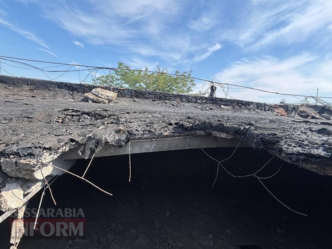 В Ізмаїлі ворожий шахед влучив у дитячу кімнату п’ятиповерхівки: що врятувало родину