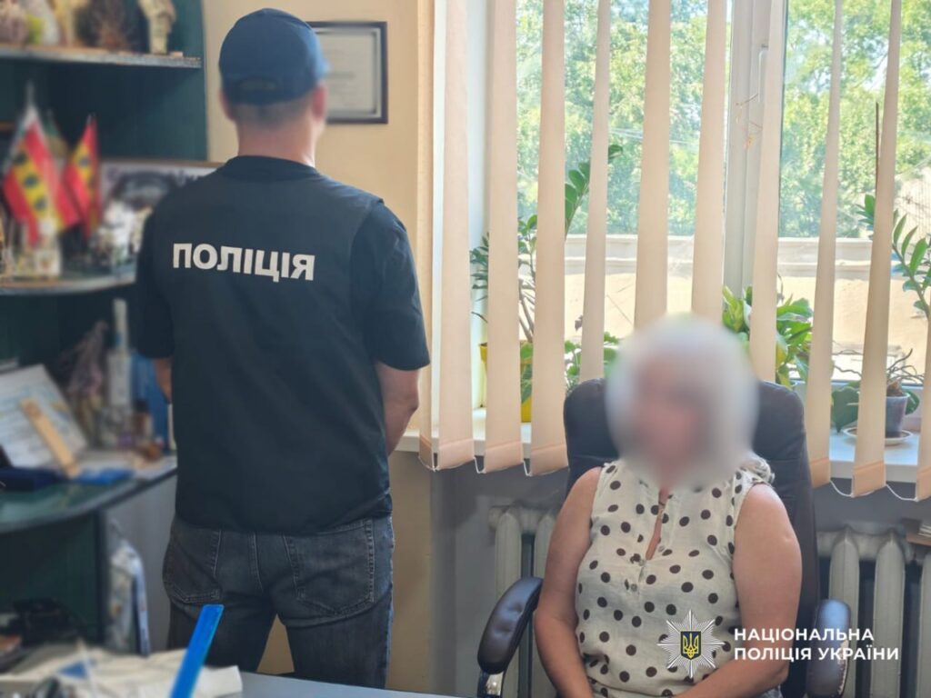 Вимагала тисячу доларів за встановлення МАФа: у поліції розповіли подробиці затримання депутатки з Аккермана