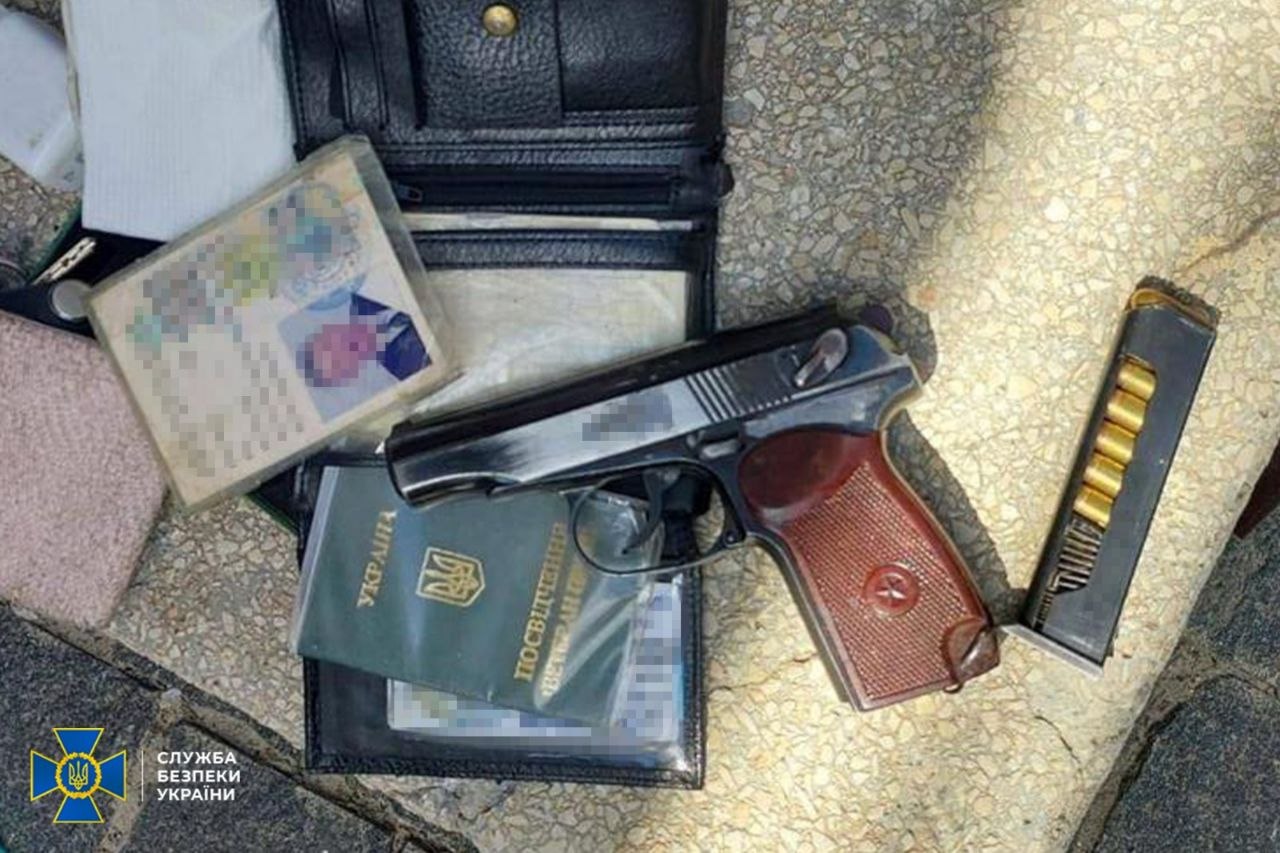 У СБУ розповіли подробиці затримання пенсіонера, якого фсб завербувало для вбивства командира “Хартії”