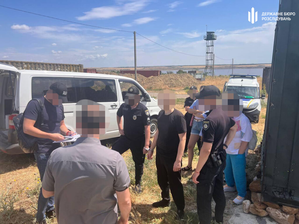 На Одещині судитимуть офіцера, який розпродав майно для оборони півдня, купив Lexus і грав в азартні ігри