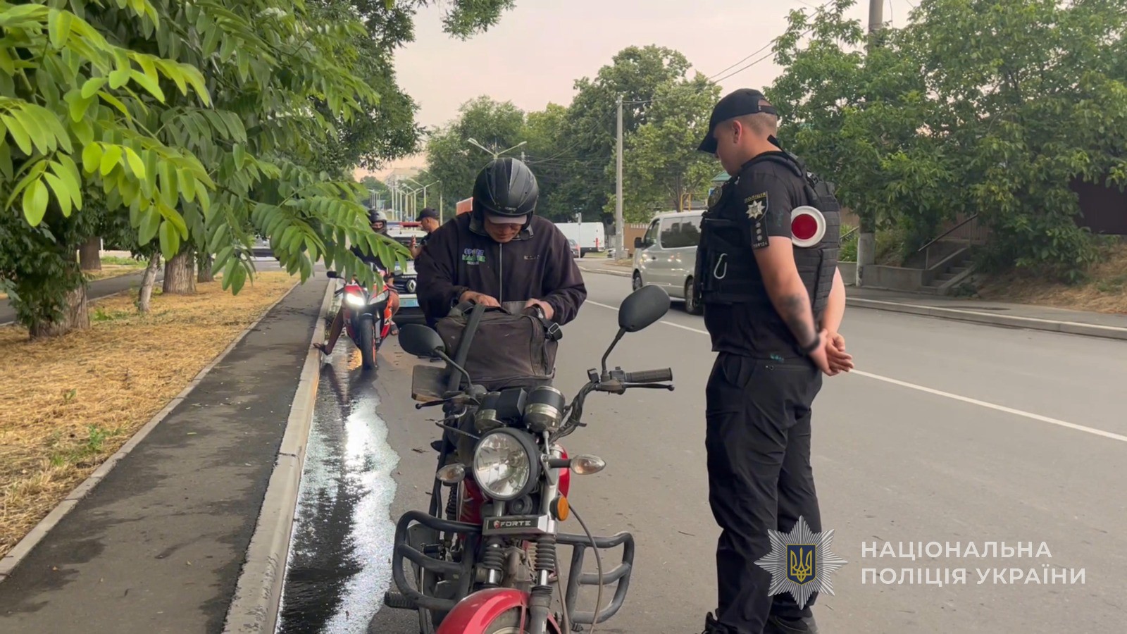 Поліцейські Ізмаїла провели профілактичний захід для водіїв двоколісного транспорту
