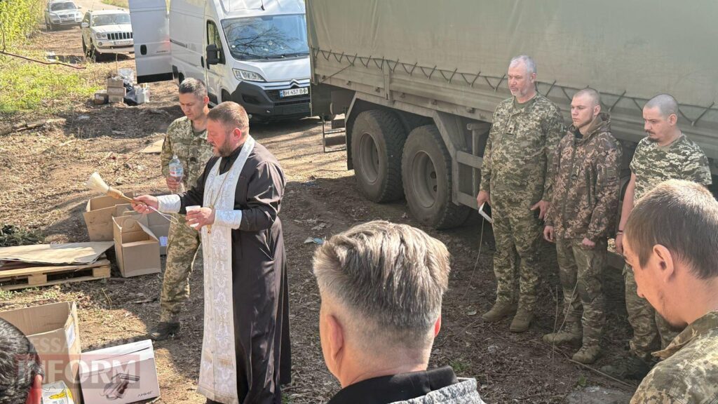 Між рясою та пікселем: історія військового капелана, який очолив першу парафію ПЦУ в Українському Придунав’ї