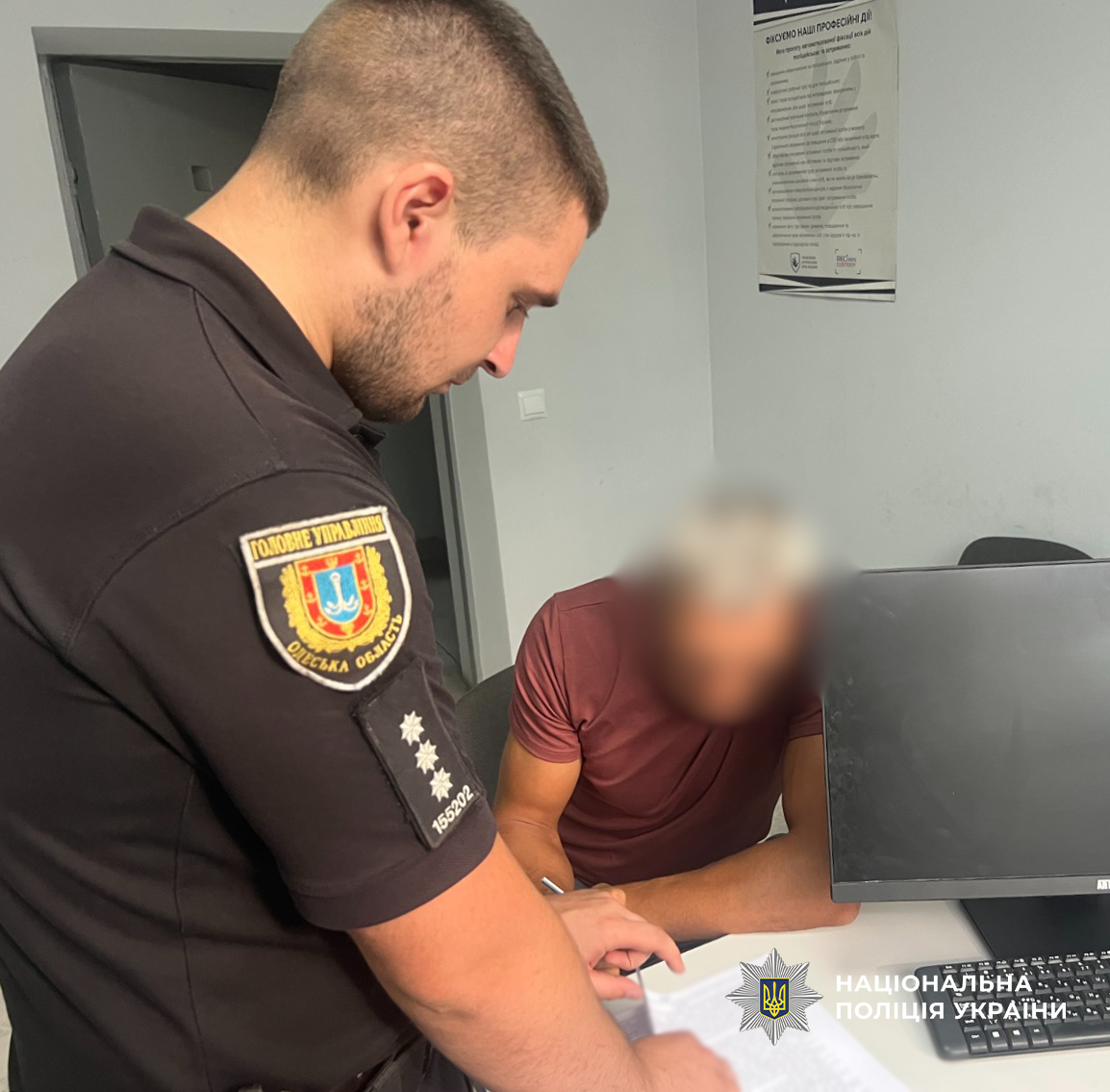 На Одещині судитимуть домашнього тирана, який погрожував поліцейським муляжем гранати