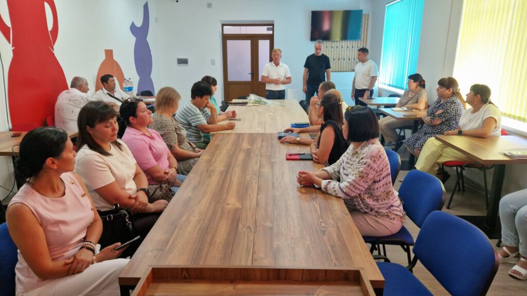 Виховують по п’ятеро дітей: трьом жінкам на Болградщині присвоїли звання «Мати-героїня»
